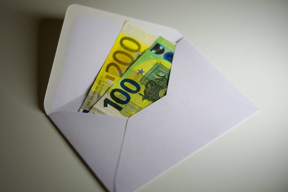 How to Secure Quick Funding for a Personal Emergency—Without Ruining Your Financial Future